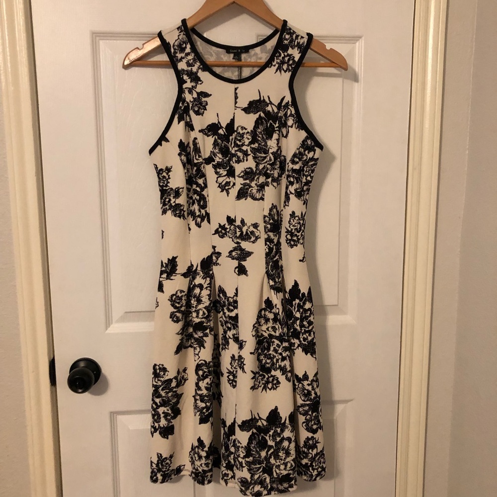 Black and cream pleated Dress
